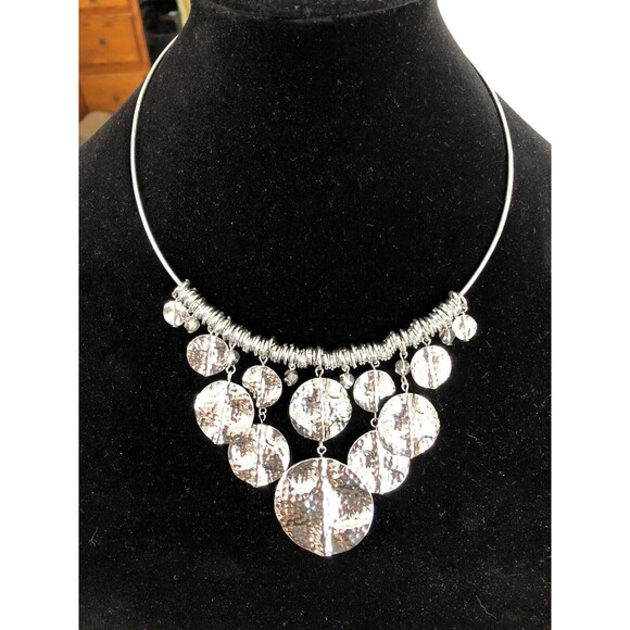 Unique Hammered Silvertone Dangle Pendant Statement Necklace - Picture 2 of 5